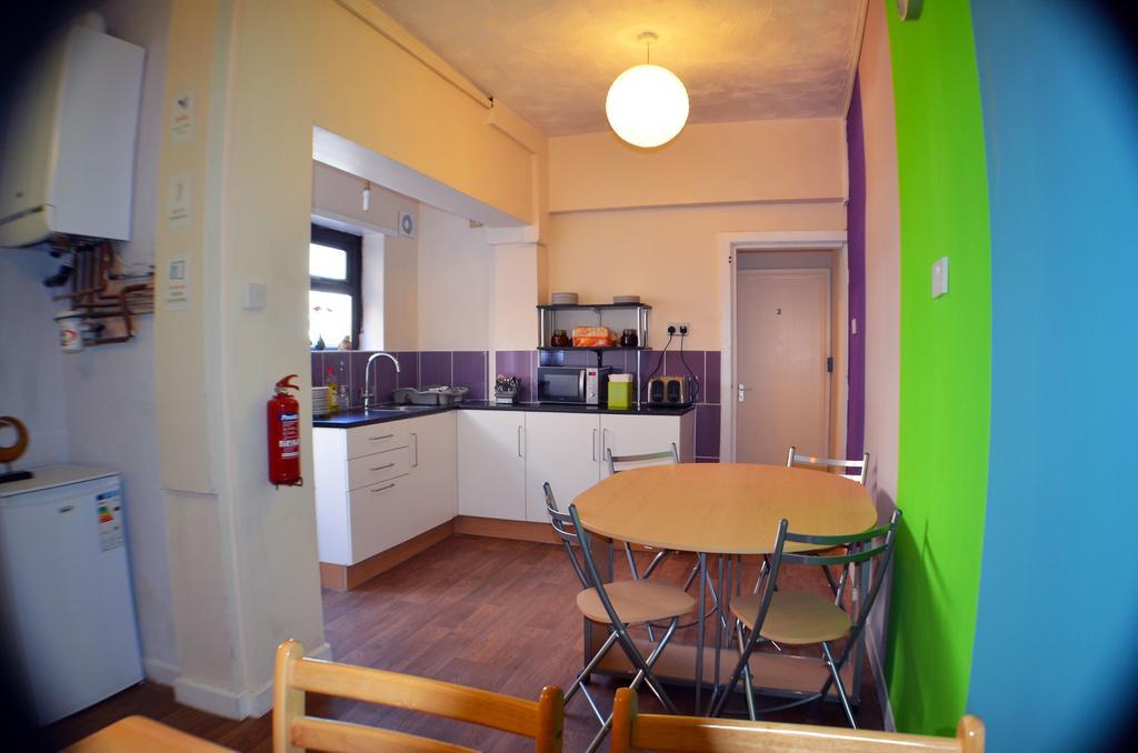 Birchfields Guest House Manchester Bagian luar foto