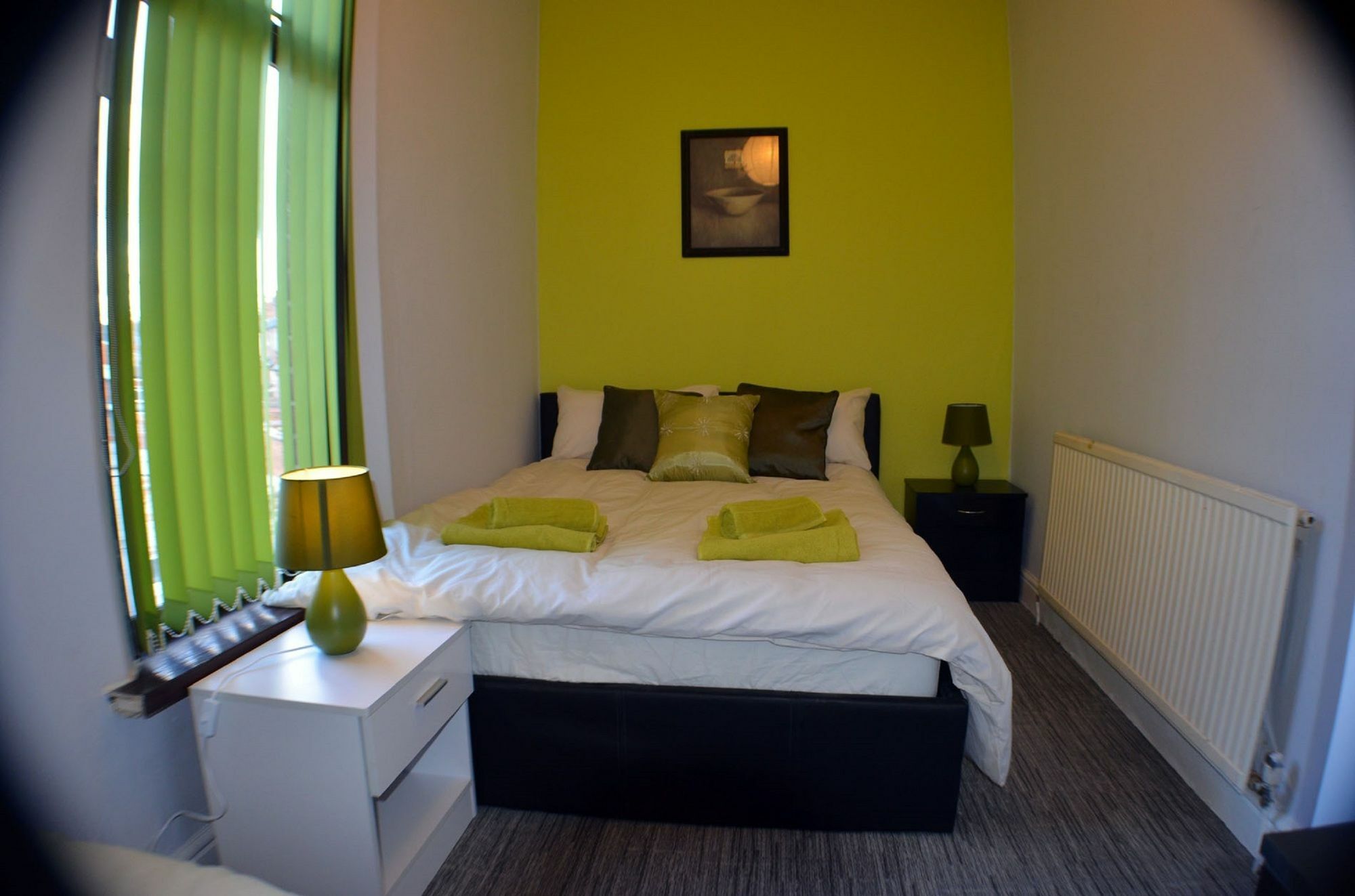 Birchfields Guest House Manchester Bagian luar foto