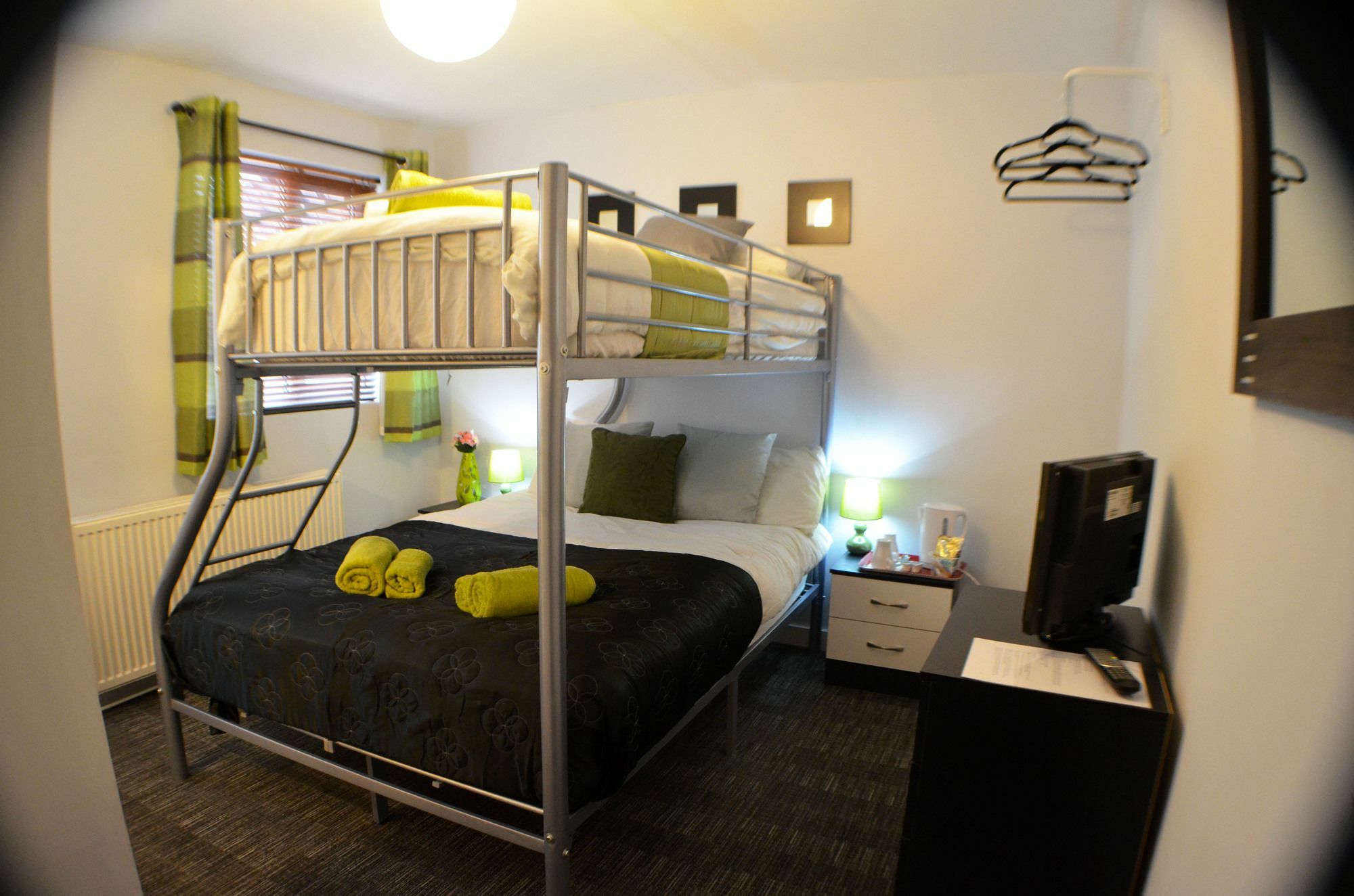 Birchfields Guest House Manchester Bagian luar foto